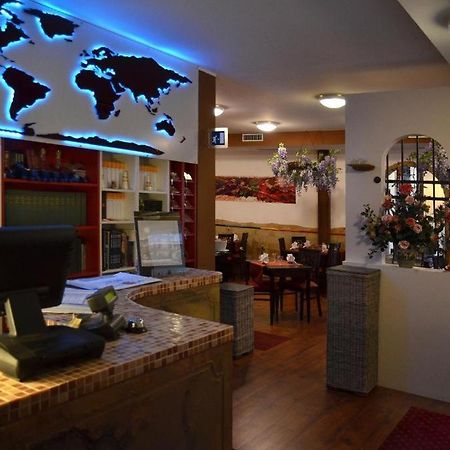 Dulcinea Hotel Múggia Kültér fotó