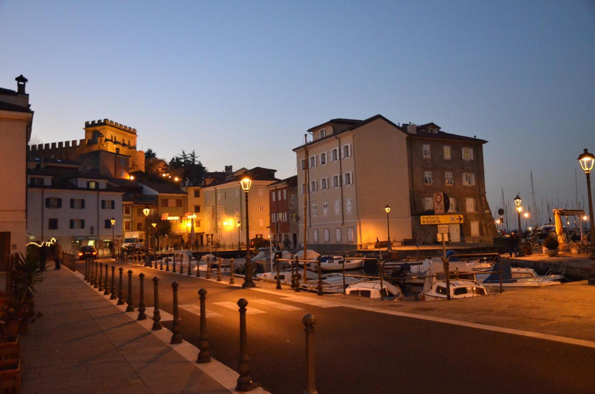 Dulcinea Hotel Múggia Kültér fotó